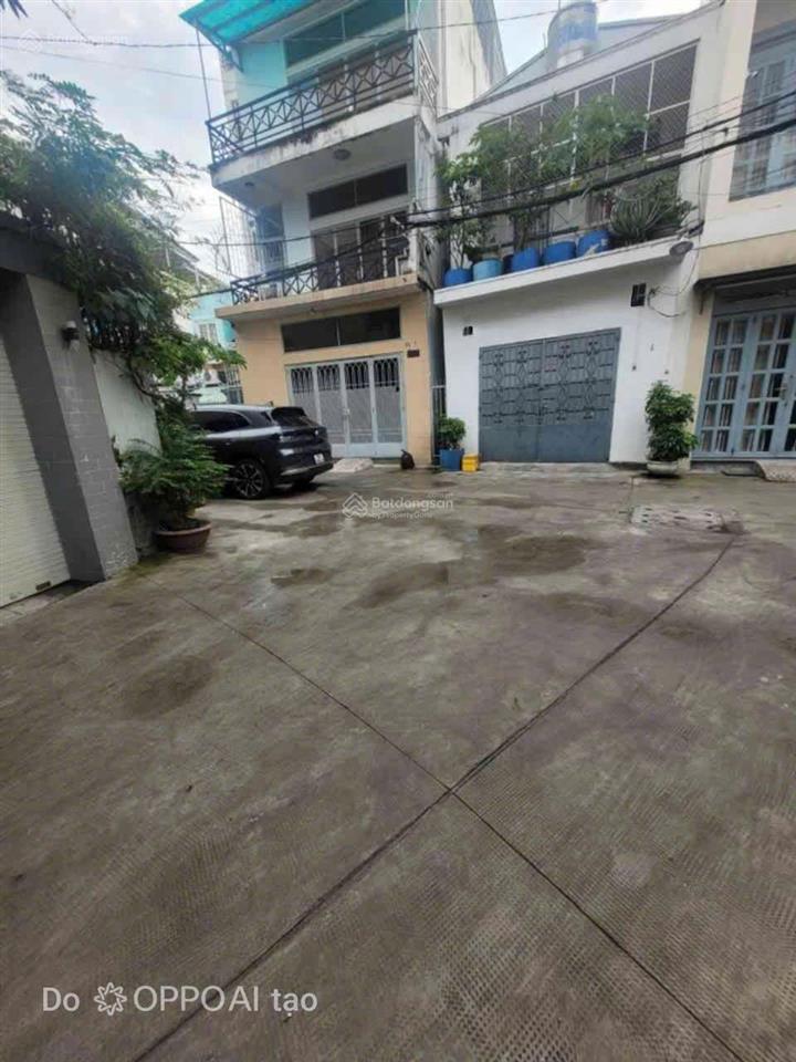 Bán chdv 4 tầng 76m2 đang cho thuê 400tr/năm. nhỉnh 6 tỷ