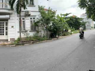 Bán nhanh biệt thự cổ mặt tiền đường 12m, lê văn lương, phước kiển , 187 m2 ,chỉ hơn 70 tr.