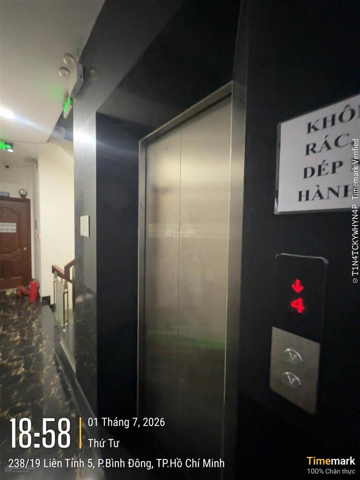 Cho thuê nhà trọ, 25m2, 3,9 triệu/th, nhà có thang máy, phòng có bancol  cách bx q8 500m