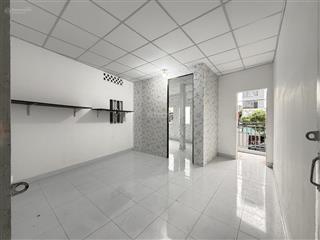 Cho thuê chung cư cũ 50m2  ngay lầu 1  tại cao lỗ, 4,5 triệu/th, thoáng mát, rộng rãi