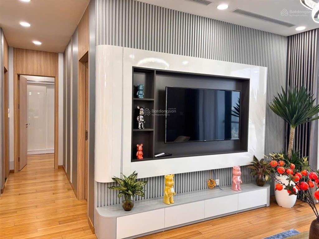 The zei mỹ đình 2pn 89m² full nội thất có slot ô tô sổ đỏ giá 9.2 tỷ