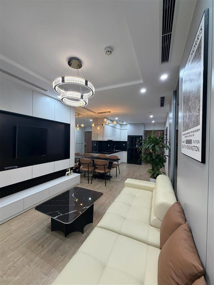 Chủ nhà bán gấp căn 2pn tại 6th element, 8,8 tỷ, 83m2.  0343 196 ***