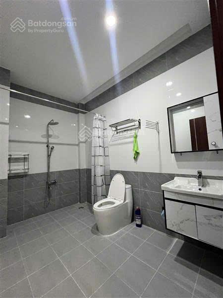Kdc thái sơn. nht  chdv 16 phòng  mt 5.2mx24.5mdt 125m2giá 14,5 tỷdòng tiền 40tr/tháng