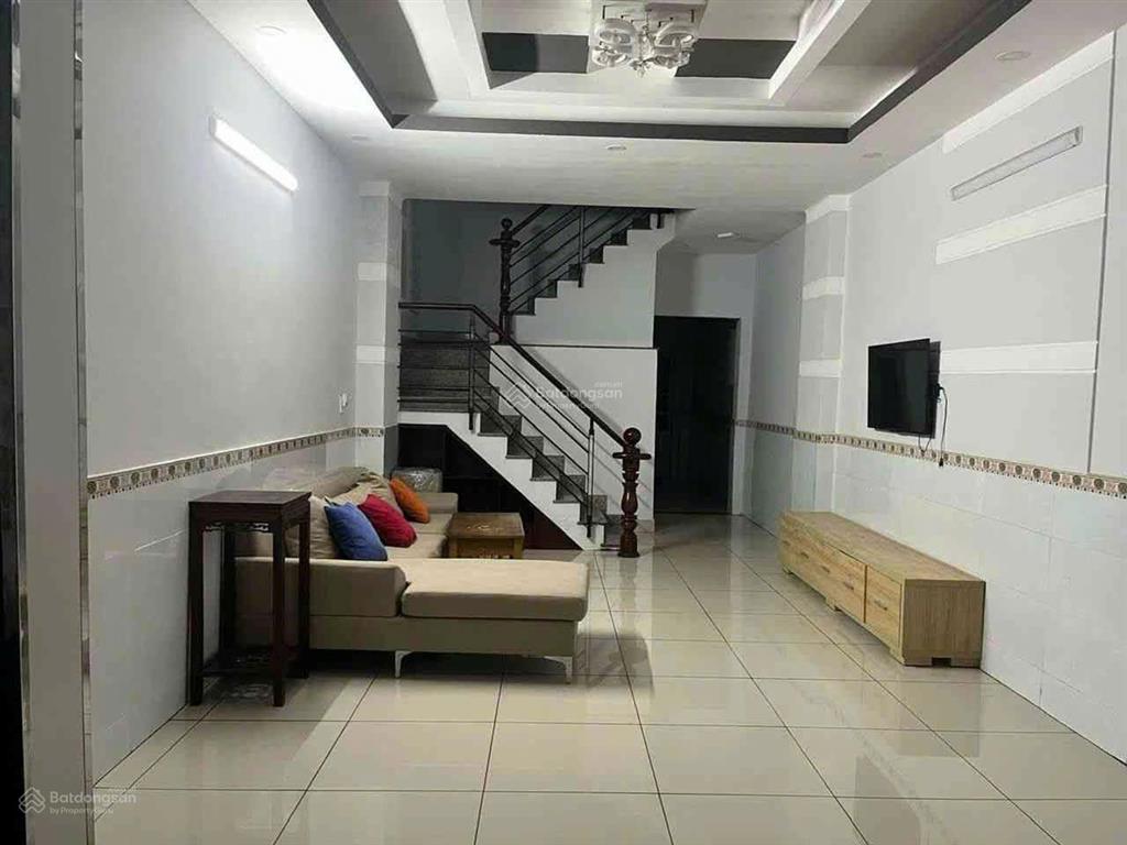 Phú thuận  quận 7, nhà 4 tầng 60m2. giá 8,35 tỷ