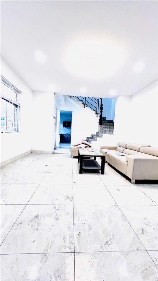 Lê văn lương, phước kiển  nhà mt 15m, 3t4pn5wc, shr, 6,5 tỷ