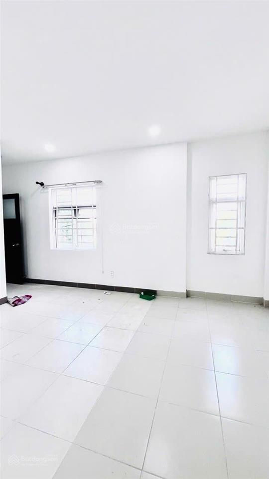 Lê văn lương, phước kiển  nhà mt 15m, 3t4pn5wc, shr, 6,5 tỷ