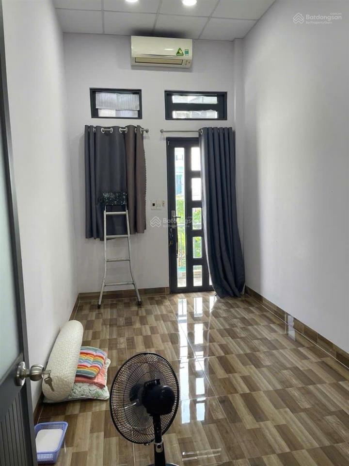 Bán nhà riêng tại lê văn lương, 6,6 tỷ, 118,1m2, 2pn, 2wc, 2 tầng, tây nam