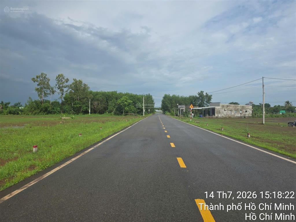 Bán đất tại thị trấn đất đỏ, 16 tỷ, 1149 m2, mặt tiền 18m thích hợp đầu tư xây dựng nhà xưởng