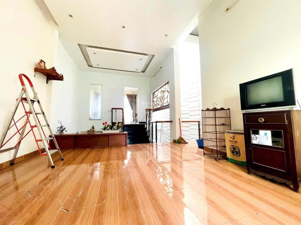 Mình chính chủ cần bán nhà 2 tầng kiệt 502 đường 2 tháng 9, phường hòa cường nam, hải châu