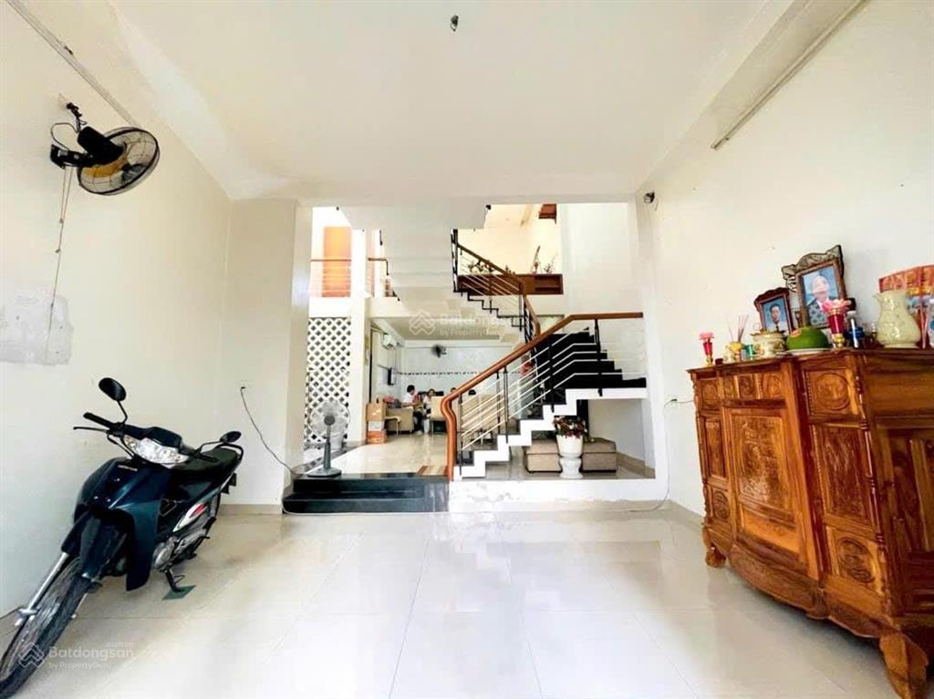 Mình chính chủ cần bán nhà 2 tầng kiệt 502 đường 2 tháng 9, phường hòa cường nam, hải châu