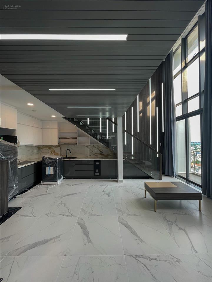 Siêu phẩm penhouse duplex dlusso có sân vườn riêng  hoàn thiện cơ bản