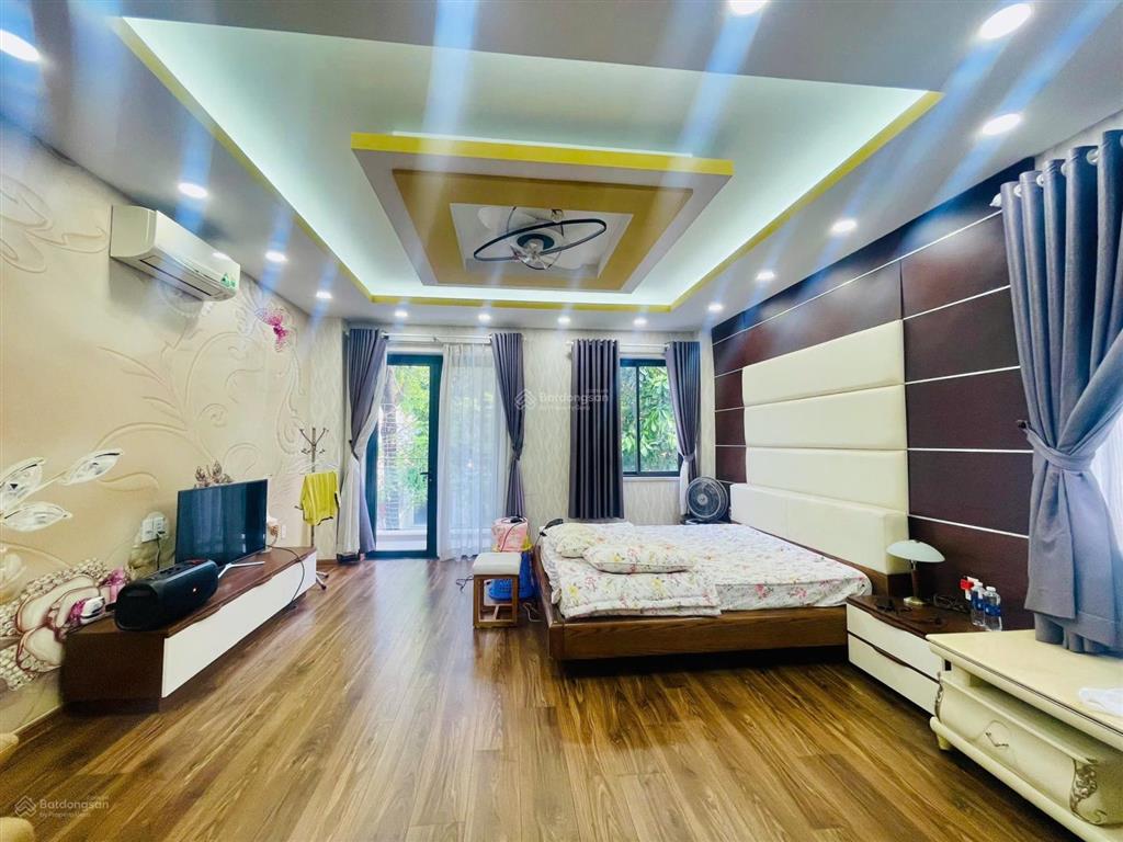 Bán gấp biệt thự 180m2 tại liên phường, phước long b, thủ đức, giá hời chỉ 9 tỷ tl , sang tên ngay