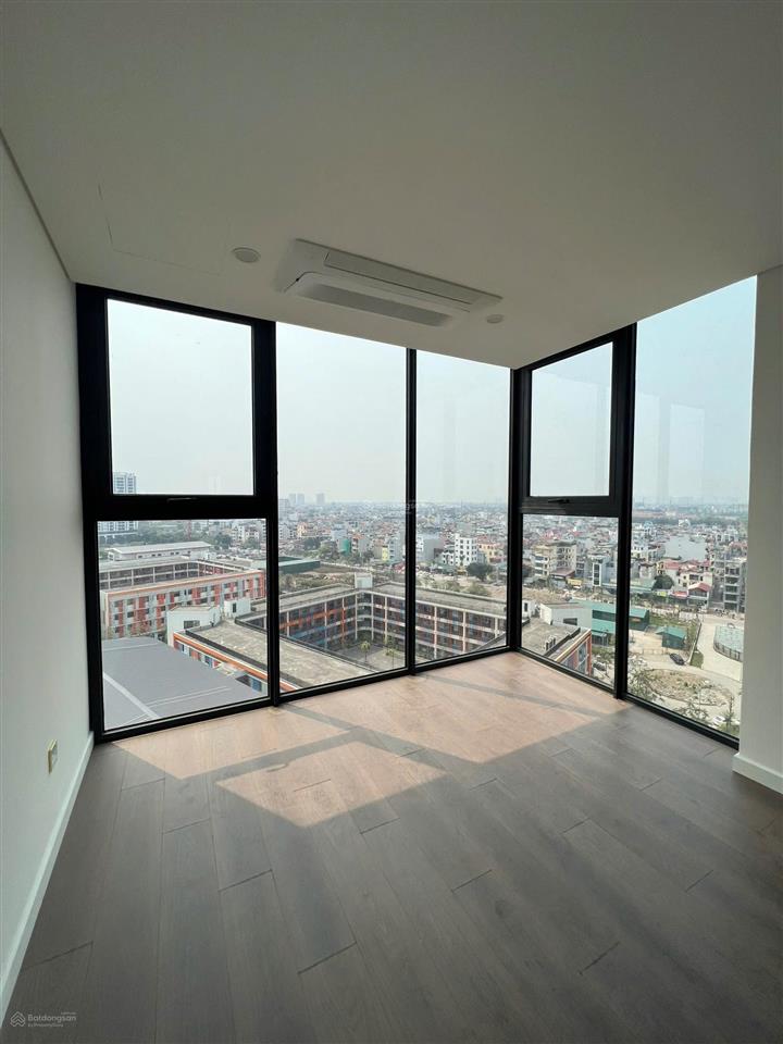 Cho thuê duplex thông tầng sunshine iconic chỉ 28tr, 170m2 đẳng cấp nhất long biên e nam 0985 243 ***