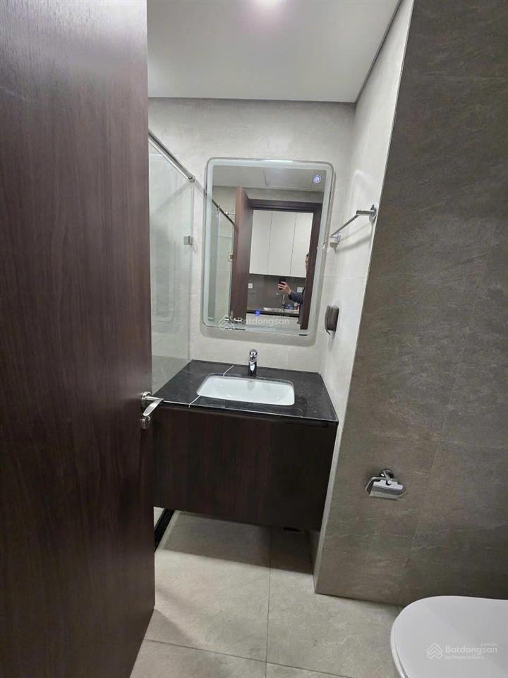 Quỹ căn 1 ngủ studio giá tốt thuê nguyên bản 7tr5, full đồ 8tr5 tại iconic,  e nam 0985 243 ***
