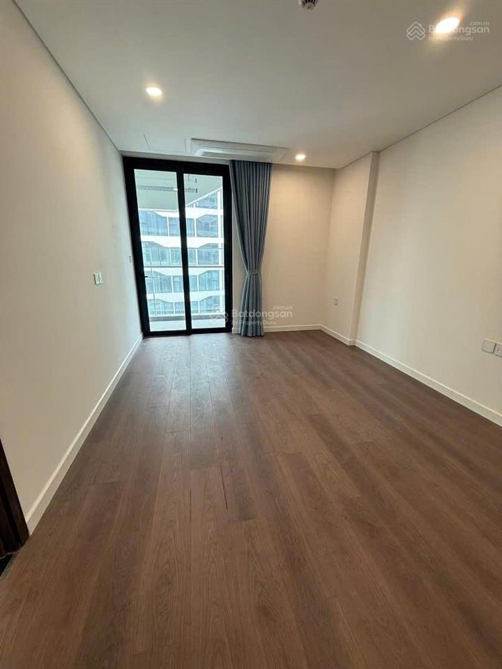Chỉ 12tr/tháng, thuê ngay 2 ngủ sunshine iconic đẳng cấp long biên,  e nam 0985 243 *** zalo/sdt