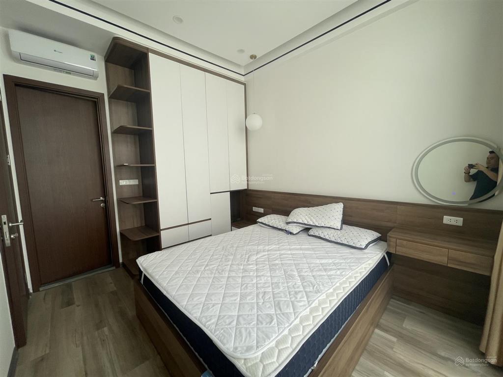 Cho thuê biệt thự song lập 150m2, full nội thất thang máy nhập khẩu vào ở ngay chỉ 30tr/tháng
