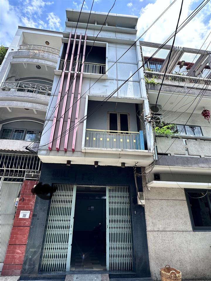 Chủ lớn tuổi cần bán gấp căn hộ dịch vụ dòng tiền 60tr/ tháng