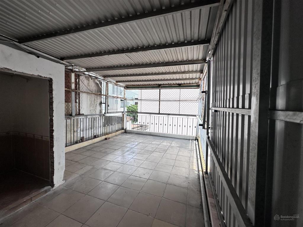 Chủ lớn tuổi cần bán gấp căn hộ dịch vụ dòng tiền 60tr/ tháng