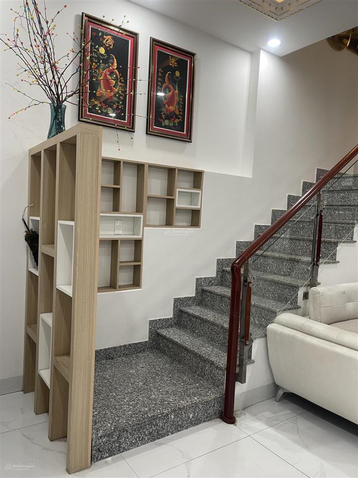 Bán nhà phường bình dương full nội thất, cạnh trường học thuận tiện kinh doanh