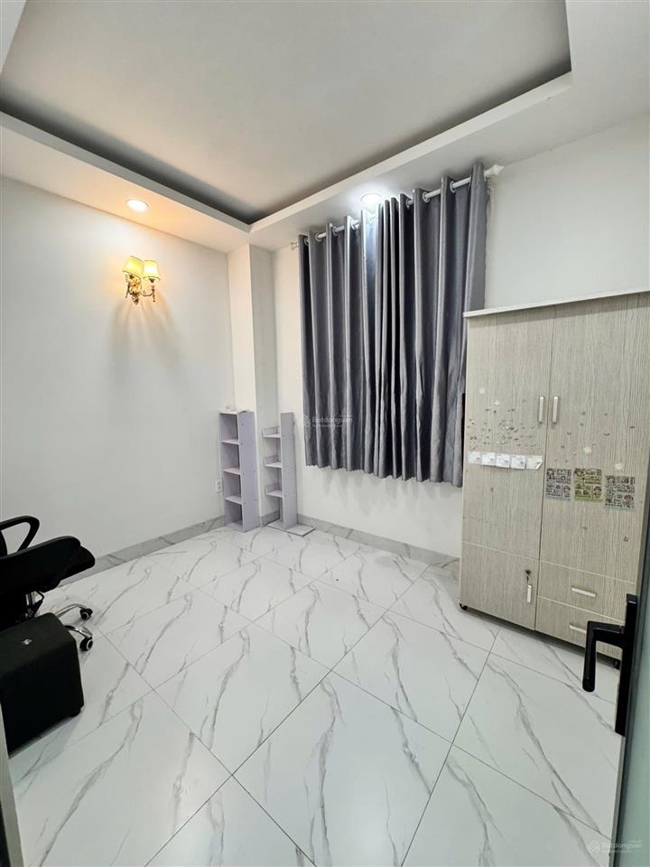 Bán nhà phường bình dương full nội thất, cạnh trường học thuận tiện kinh doanh