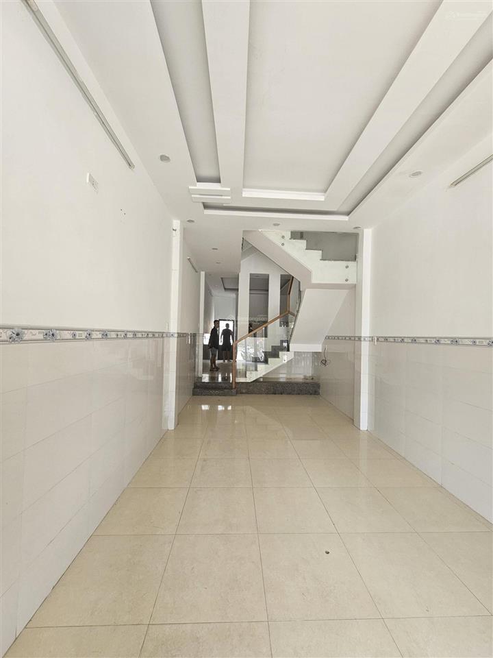 Cho thuê nhà mặt tiền, đường 10m5, thọ quang, sơn trà, đà nẵng, gần 70m2