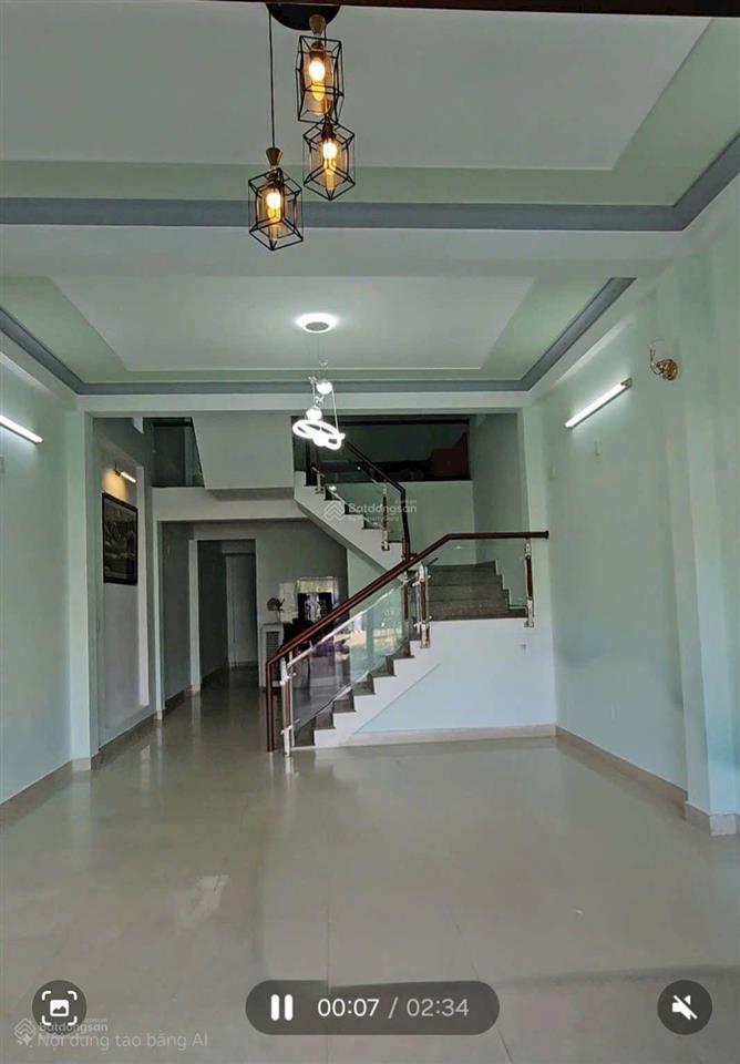 Cho thuê nhà. nhà 2 tầng dọn vào ở ngay. đường 10m5 nhân đôi, trần thánh tông