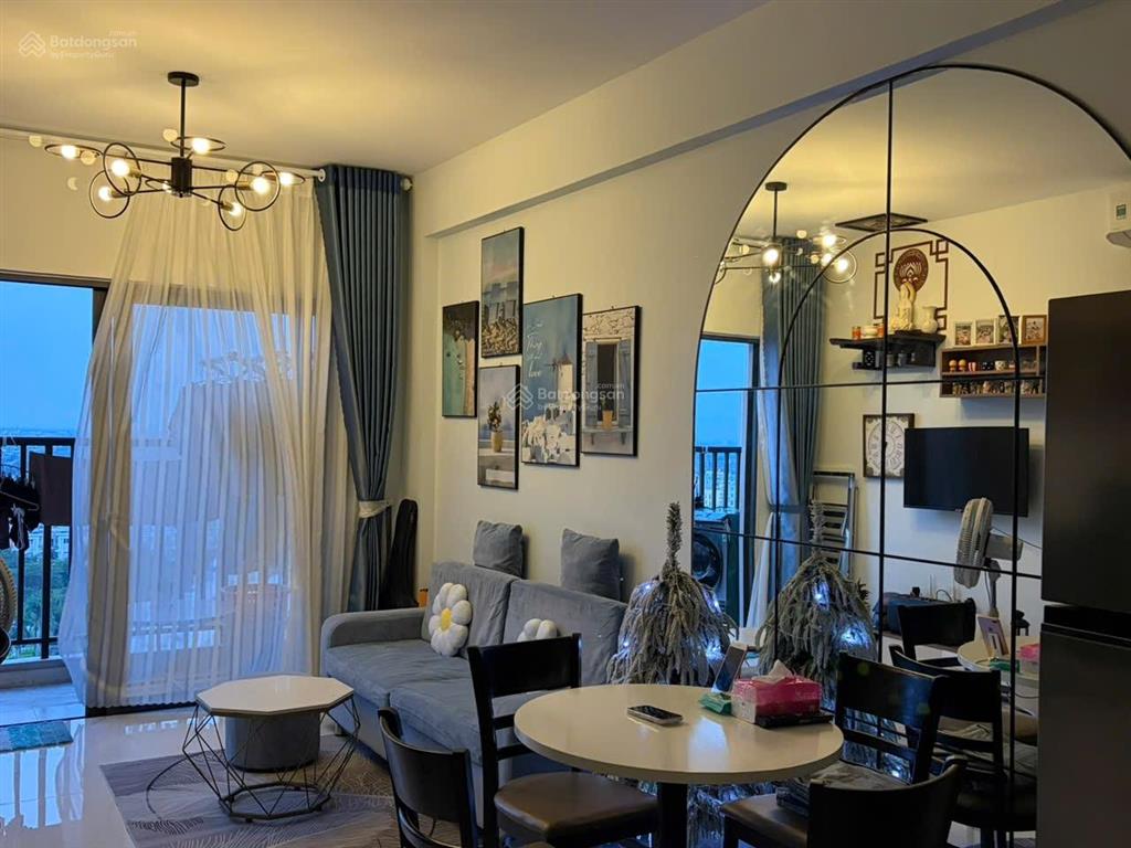 Bán căn hộ lovera vista  nội thất thiết kế đẹp