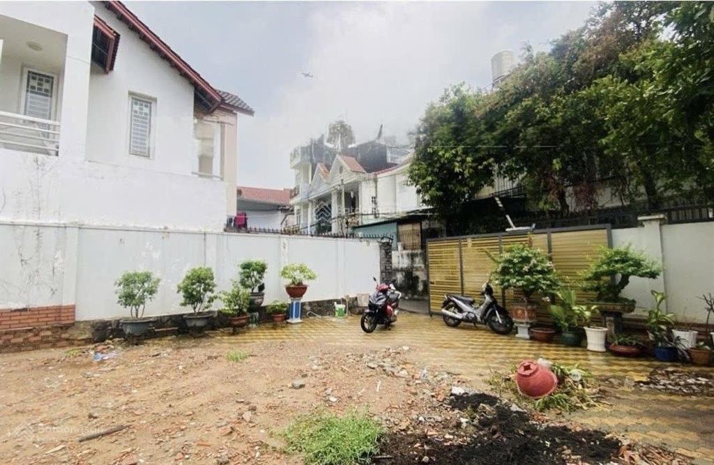 Kẹt bán lô đất vuông đẹp 114m2 (5 x 23m) sát mặt tiền hoàng diệu 2, oto tấn cửa 9.5 tỷ