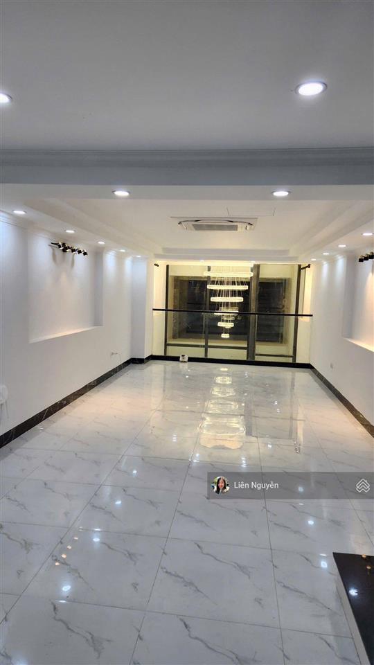 (chính chủ) bán gấp căn nhà mặt phố đại la, mặt tiền 4.2m2, nhà xây 7 tầng thang máy, 75m2, 41.5 tỉ