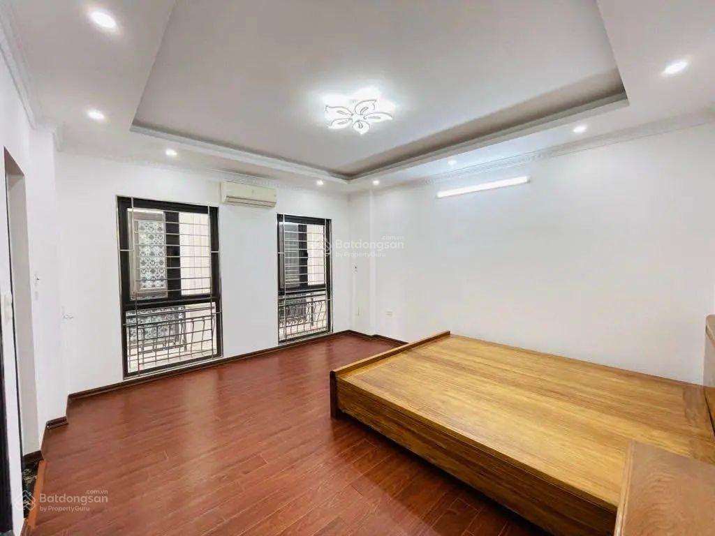 Nhà đẹp cầu diễn  chỉ 7 tỷ  5 tầng mới toanh  ở đẹp đáng sống