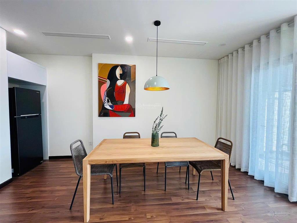Gấp lắm rồi, 86m²  3 ngủ  8.9 tỷ  tầng trung  view công viên, ở luôn.