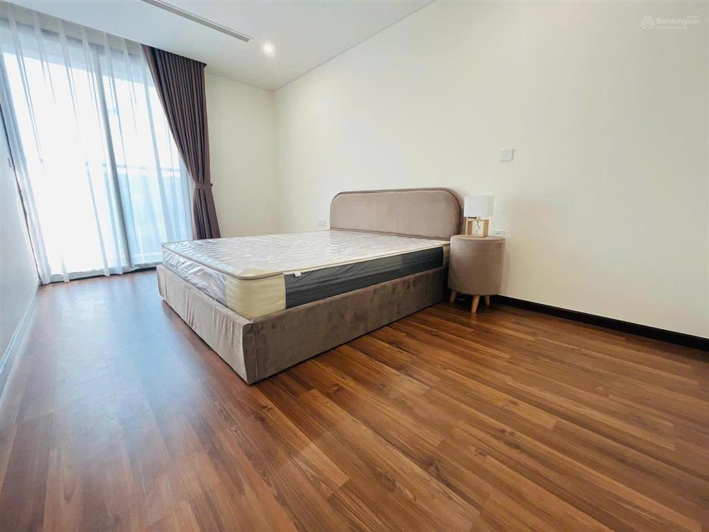 Gấp lắm rồi, 86m²  3 ngủ  8.9 tỷ  tầng trung  view công viên, ở luôn.