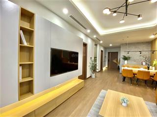 Gấp lắm rồi, 86m2  2 ngủ  8.8 tỷ  tầng trung  view công viên, ở luôn.