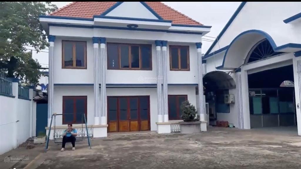 Hot !! chính chủ bán kho xưởng tây lân 3700m 2 mặt tiền 285 tỷ 3700 m2, giá siêu hời, vị trí đẹp,