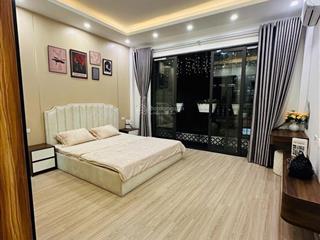 Phố vip ngọc khánh  34m chỉ hơn 8 tỷ  nhà mới 5 tầng full nội thất ở ngay