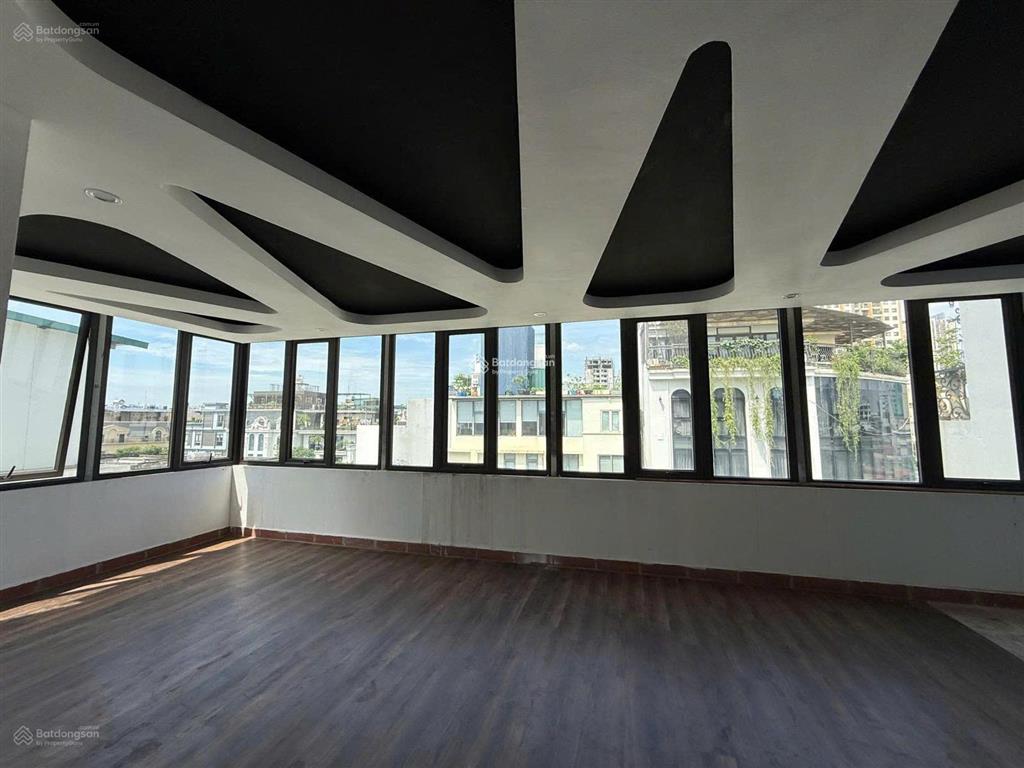 Cho thuê nhà liền kề ngõ 214 nguyễn xiển 170m2 x 6 tầng thang máy cuối nhà