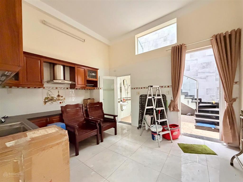 Nhà đẹp hiếm xô viết nghệ tĩnh 75.4m2, trệt lầu, dọn vào ở ngay gần ngã tư hàng xanh giá chỉ 9 tỷ