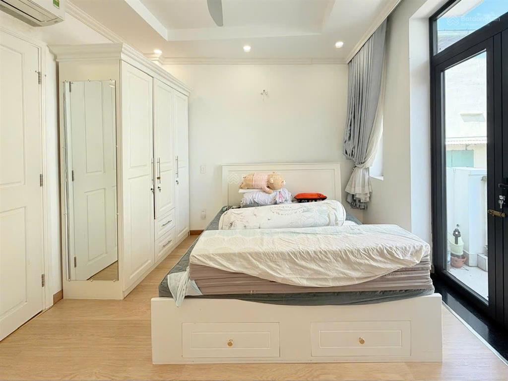 Bán nhà 4 tầng hẻm bùi đình túy, phường 12, bình thạnh 4,5 x 14m chỉ 8,2 tỷ thương lượng