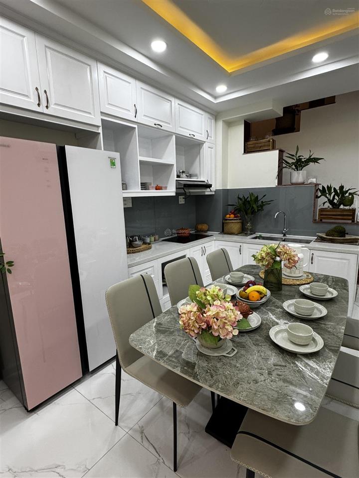 Giảm 1 tỷ còn 8,7 tỷ, bán nhà hxh nơ trang long, 4 tầng 4pn lớn sát rạch xuyên tâm bình thạnh
