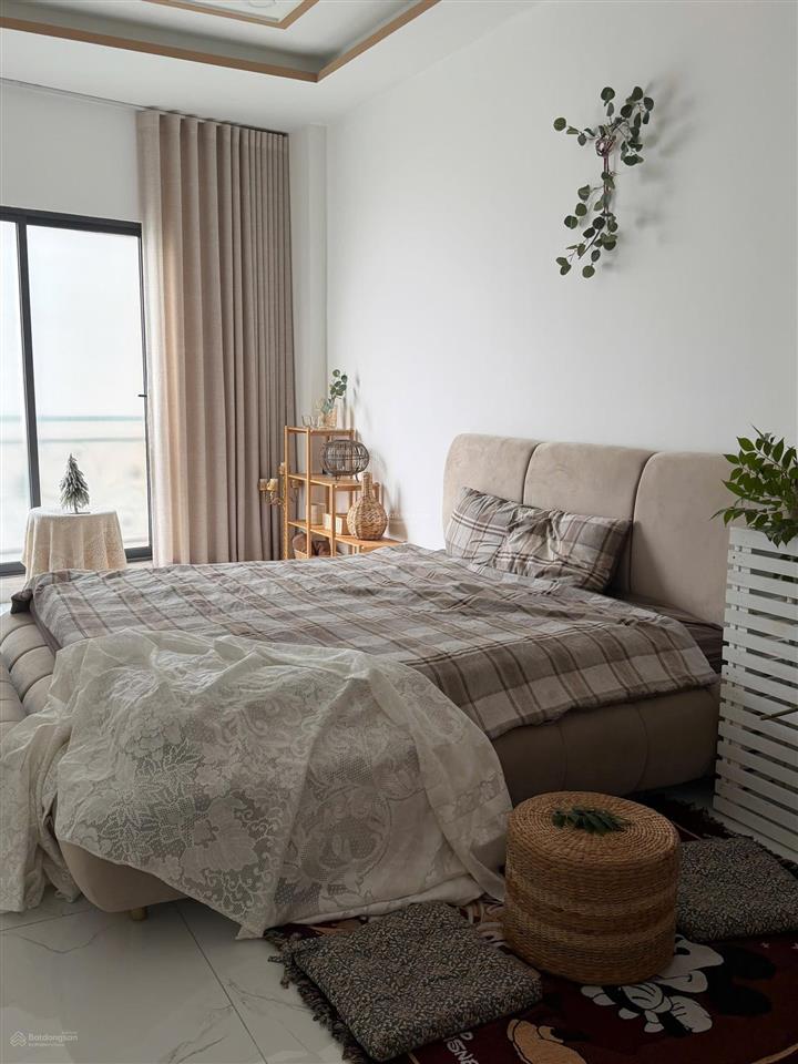 Giảm 1 tỷ còn 8,7 tỷ, bán nhà hxh nơ trang long, 4 tầng 4pn lớn sát rạch xuyên tâm bình thạnh