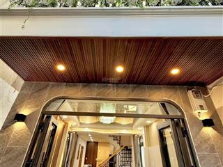 Giảm 500 tr ! bán nhà phan văn hân mới xây 2 tầng 4 pn 60m2 giá 6 tỷ 1 giáp q1