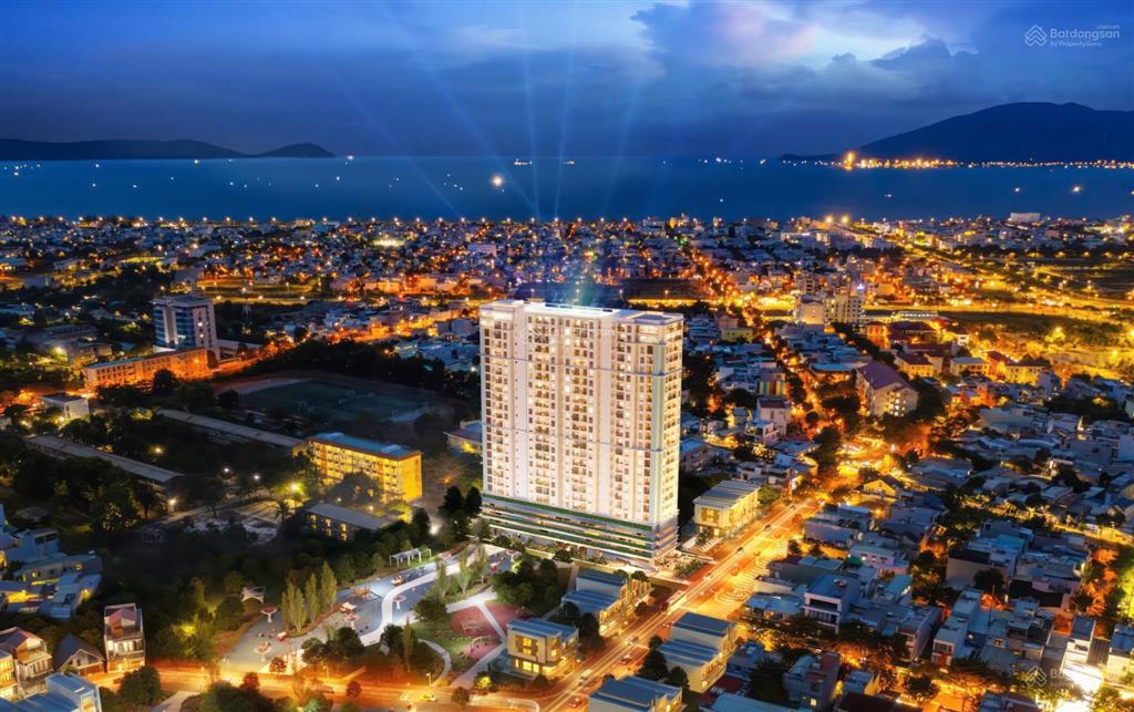 Chính chủ bán căn 2pn 63m2 view biển trực diện, tầng cao, ban công siêu rộng+tặng kèm điều hoà