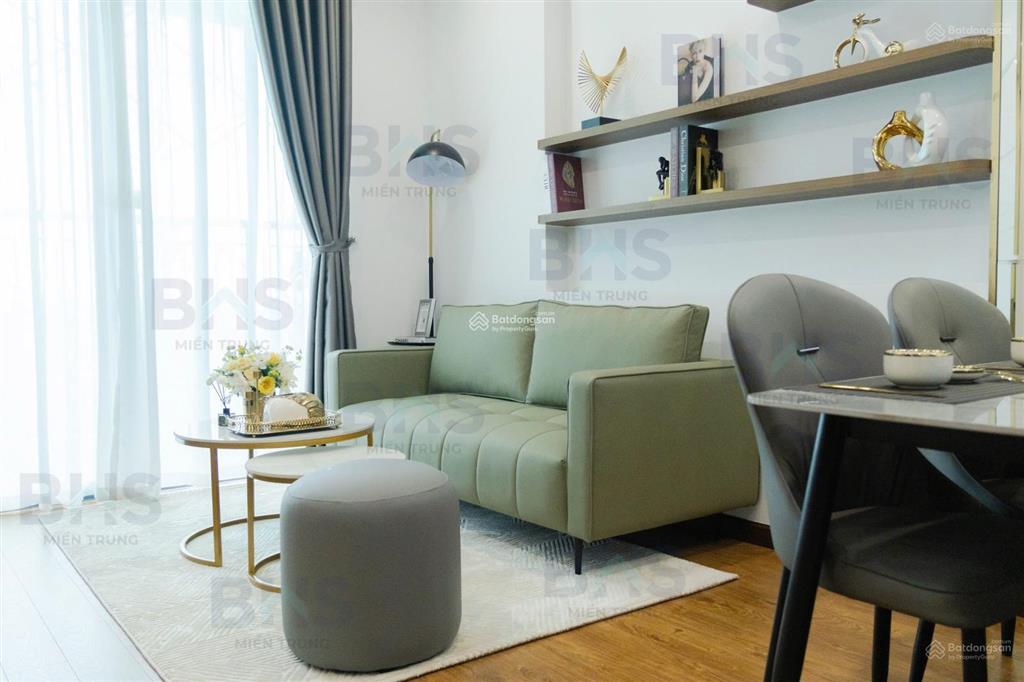 Chính chủ bán căn 2pn 63m2 view biển trực diện, tầng cao, ban công siêu rộng+tặng kèm điều hoà