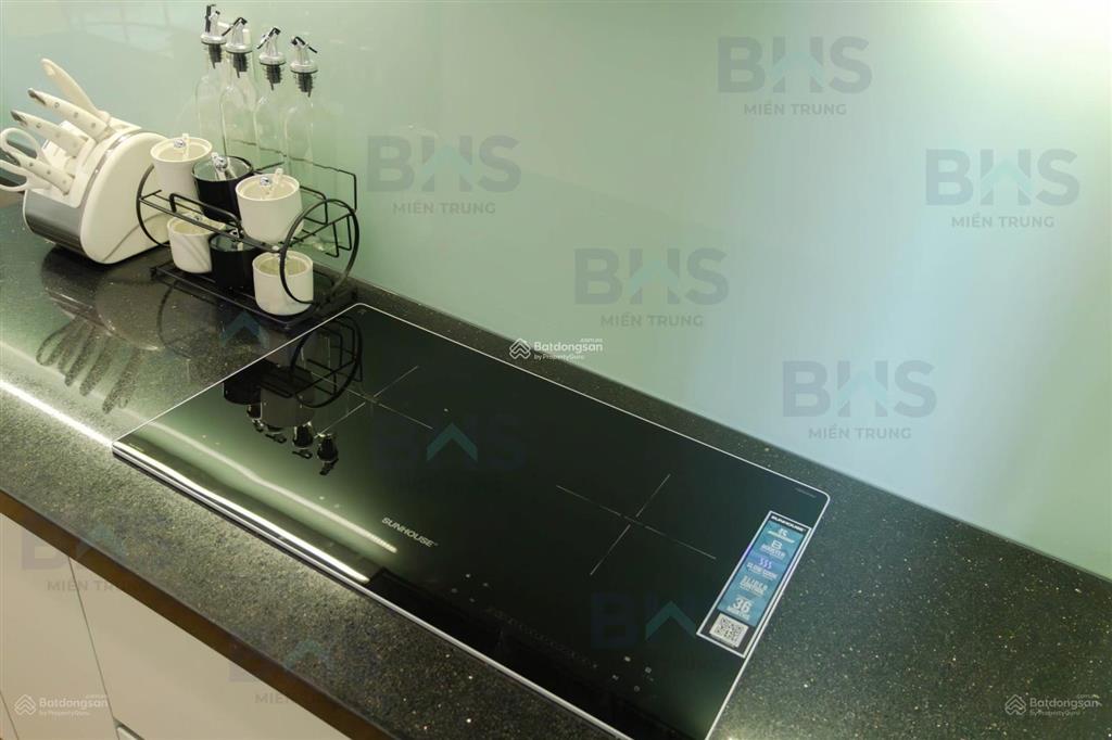 Chính chủ bán căn 2pn 63m2 view biển trực diện, tầng cao, ban công siêu rộng+tặng kèm điều hoà