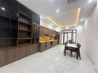 BÁN NHÀ - NGÔ GIA TỰ - NHÀ 4 TẦNG DÂN XÂY ĐẸP LUNG LINH - TẶNG FULL NỘI THẤT - 79M -