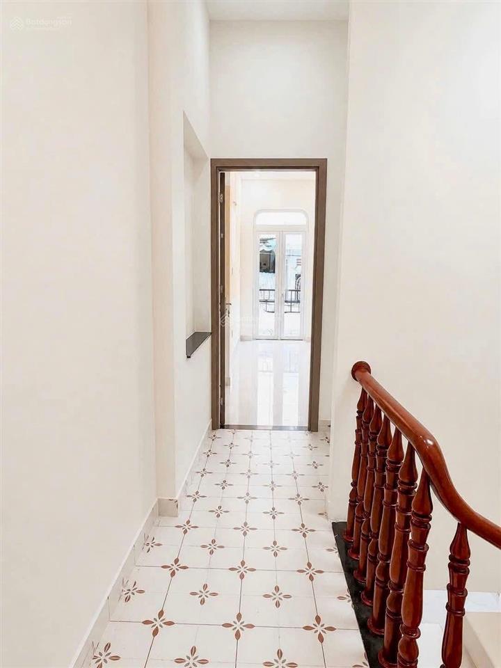 Cực hiếm nhà ngay bình chiểu, thủ đức100m²1trệt 1lầu3pn2wcshrcông chứng nhanh 750tr còn tl