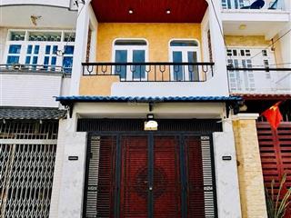 Cực hiếm nhà ngay bình chiểu, thủ đức100m²1trệt 1lầu3pn2wcshrcông chứng nhanh 750tr còn tl
