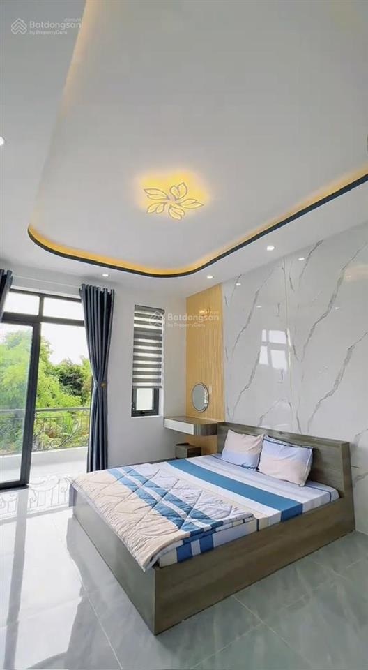 Chính chủ bán gấp nhà 2 mặt tiền 222m² 11x20 hoàn công shr, hẻm 8m, 1 trệt 1 lầu giá 800tr còn tl