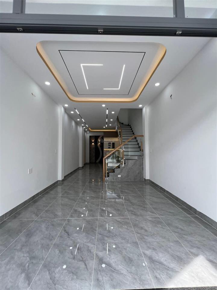 Nhà riêng đẹp xuất sắc tại nguyễn văn linh, còn tl, 125m², 3pn, 2wc, shr, hẻm xe hơi giá chốt 750tr
