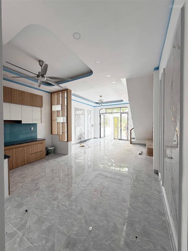Bán nhà đẹp tại đường nguyễn văn thủ, 125m², 3pn, 2wc, 1t, mặt tiền 6m, giá tổng 800tr